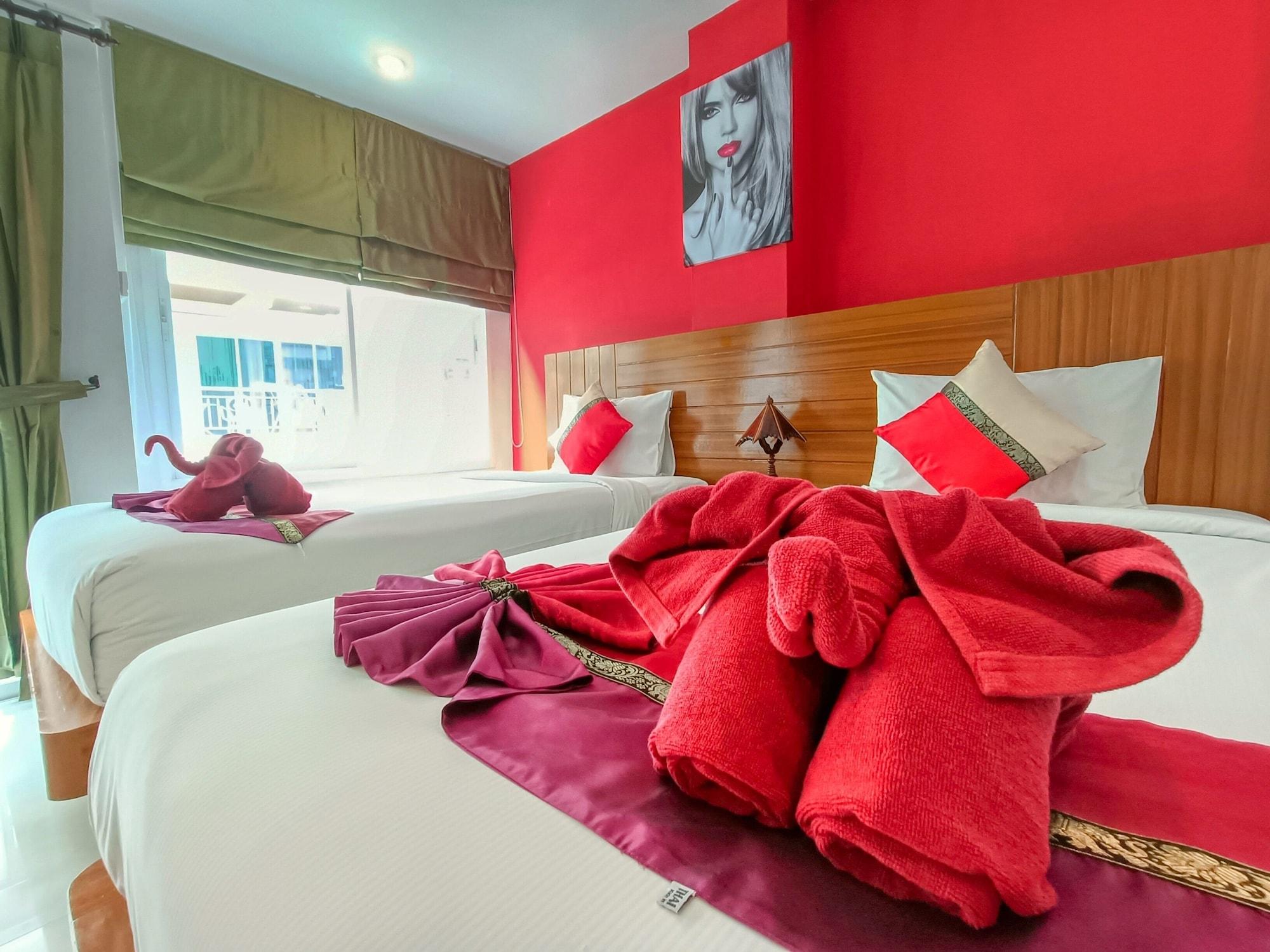 Pj Patong Resortel Buitenkant foto