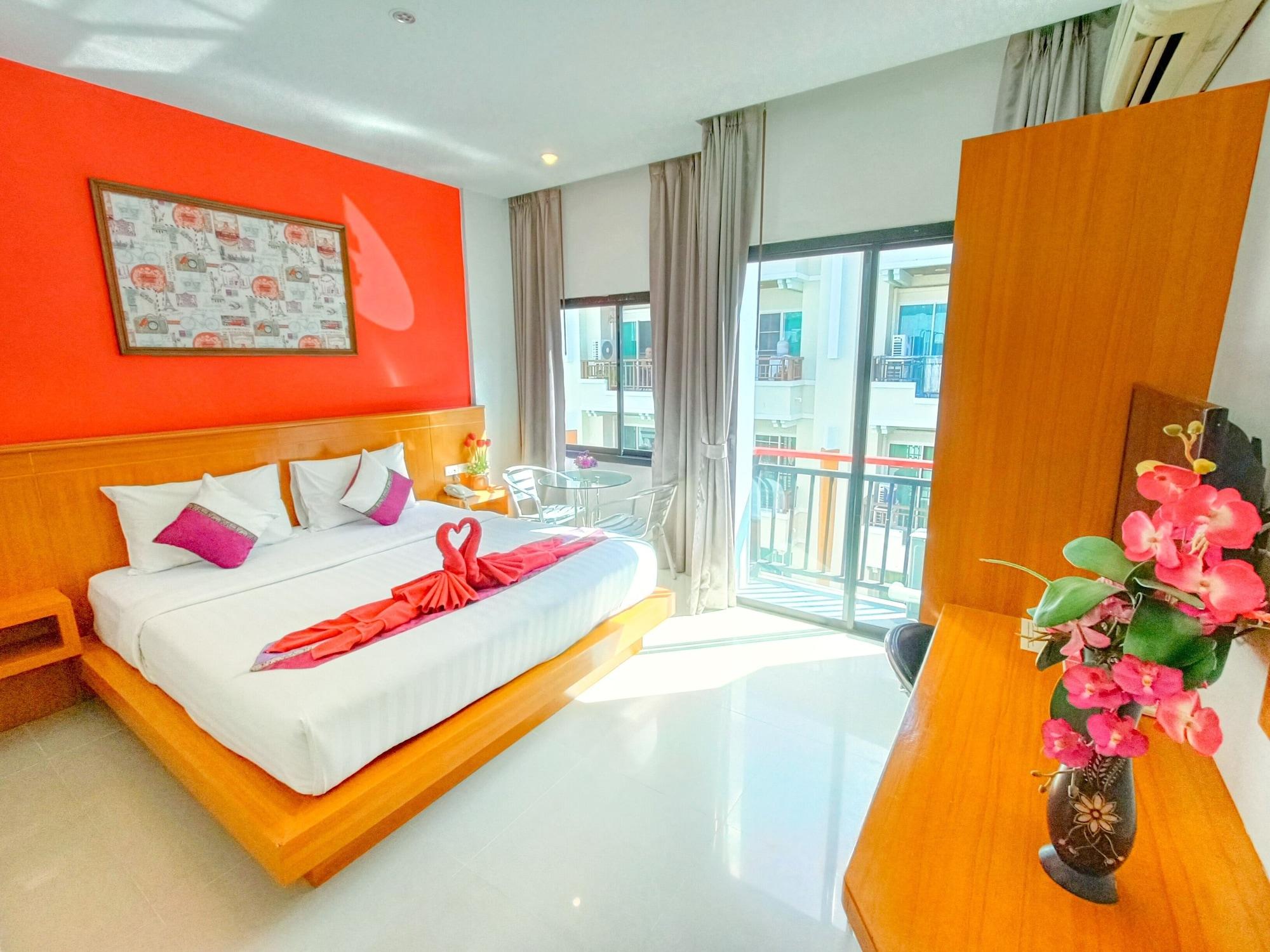 Pj Patong Resortel Buitenkant foto