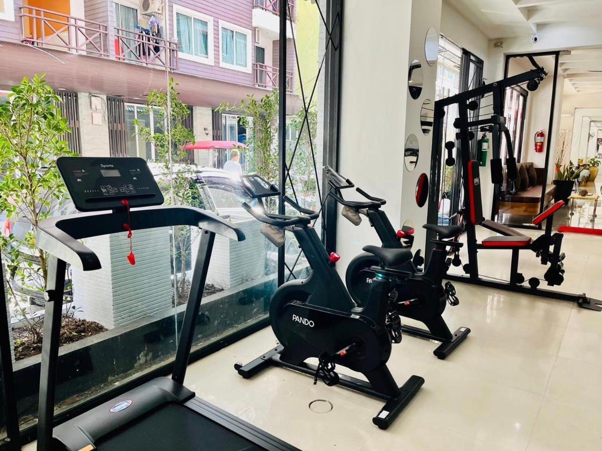 Pj Patong Resortel Buitenkant foto